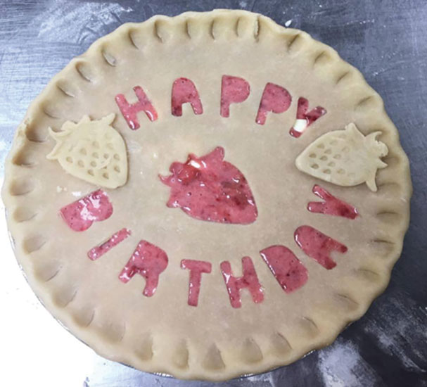 Birthday-Pie-Cake-Guide