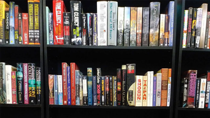 Photo courtesy facebook.com/thinkoutsidethebooks/.