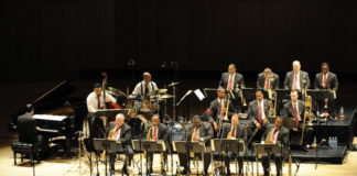 Jazz at Lincoln Center Orchestra (JLCO)