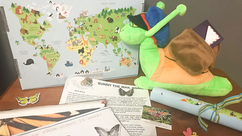 Kids-can-learn-about-the-world_s-animals-with-Sunny-the-Mail-Snail.