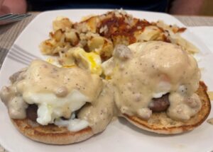 Biscuits and gravy, with hashbrowns
