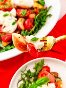 A tomato-inspired dish.