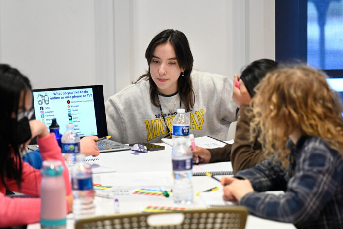 Kids working on computers