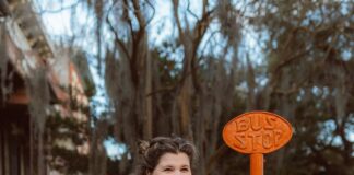 Emily Irwin headshot