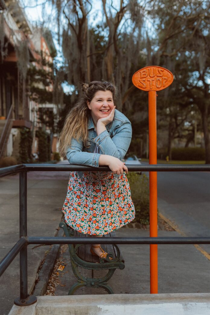 Emily Irwin headshot