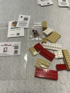 Creative Brickbox offers kits, with instructions to build unique projects.